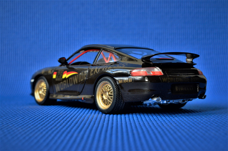Illustration for article titled RennSport: UPS Late Night Delivery